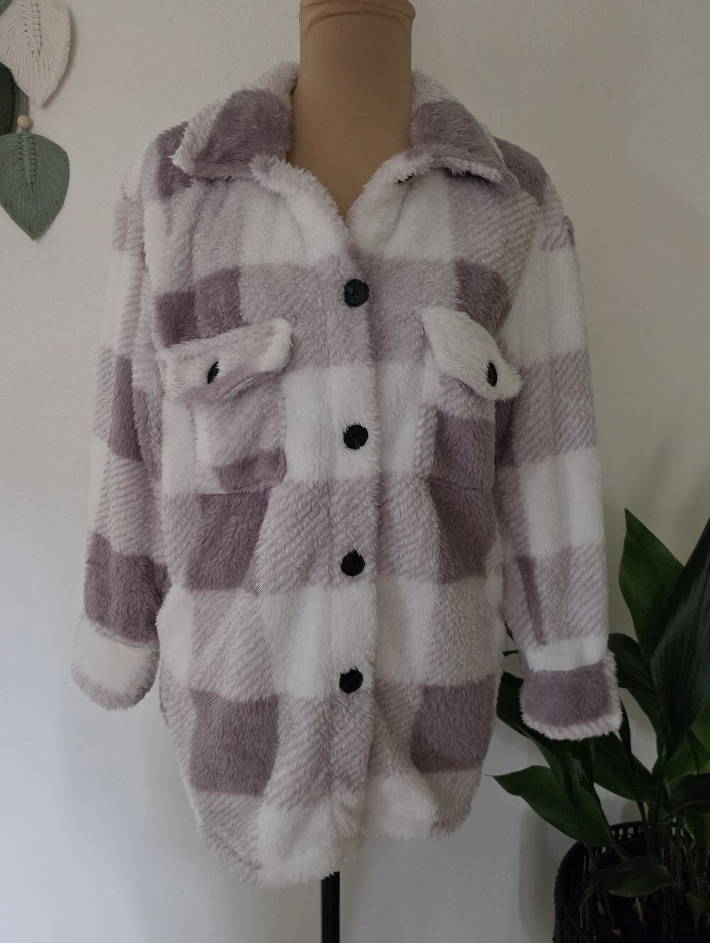 NWT Women's Fuzzy Plaid Button-Up Sweater Jacket White And Light Purple Gray - S